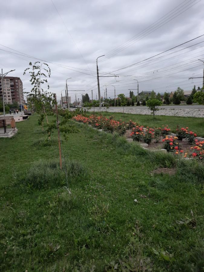 Diplomat Apartments Bishkek Luaran gambar