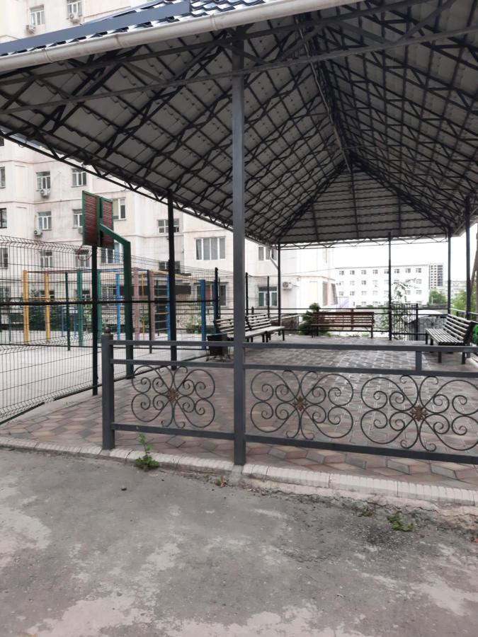 Diplomat Apartments Bishkek Luaran gambar